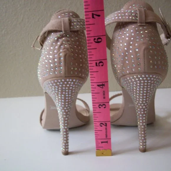 Anne Michelle size 8 tan faux suede rhinestone heels - Picture 9 of 10